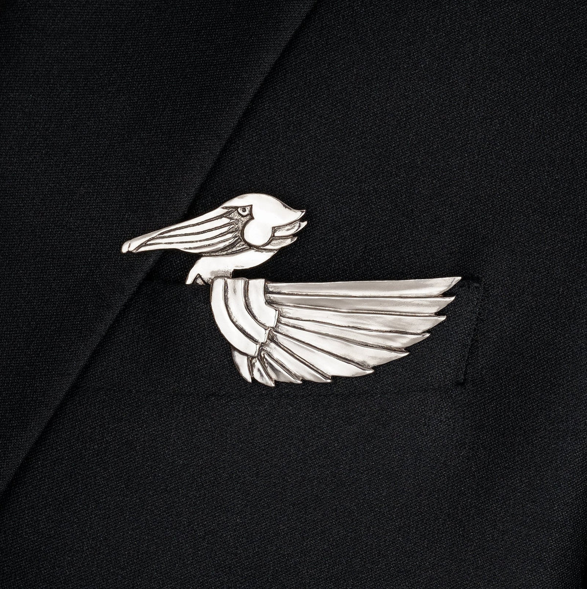 π¦β¨ Luxury Sculpted Animal Brooch β Premium Statement Piece for Suits & Blazers