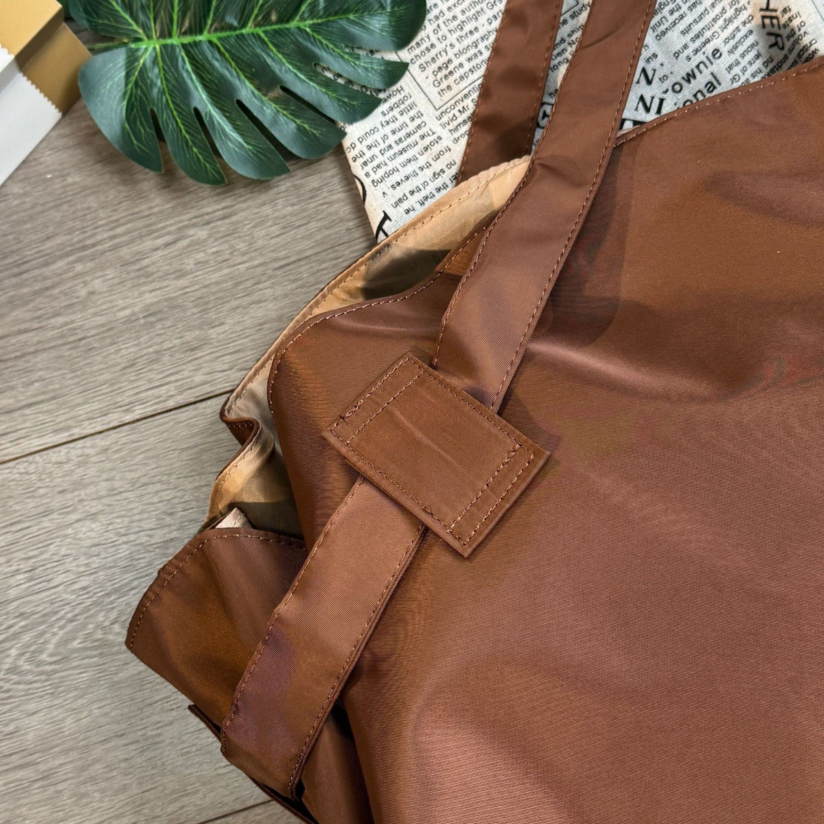 Packable Carry Bag with Instant Fold-Out Mat for Picnics, Travel and Everyday Adventures 🧺✨