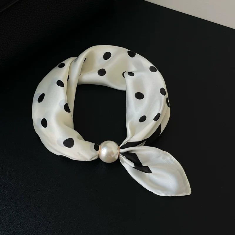 🔥HOT SALE🔥 Pearl Buckle Closure Printed Scarf