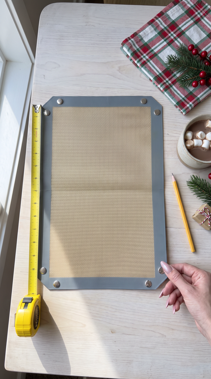 🍪 Snap-Corner Silicone Baking Mat – Non-Stick, Reusable & Easy to Store