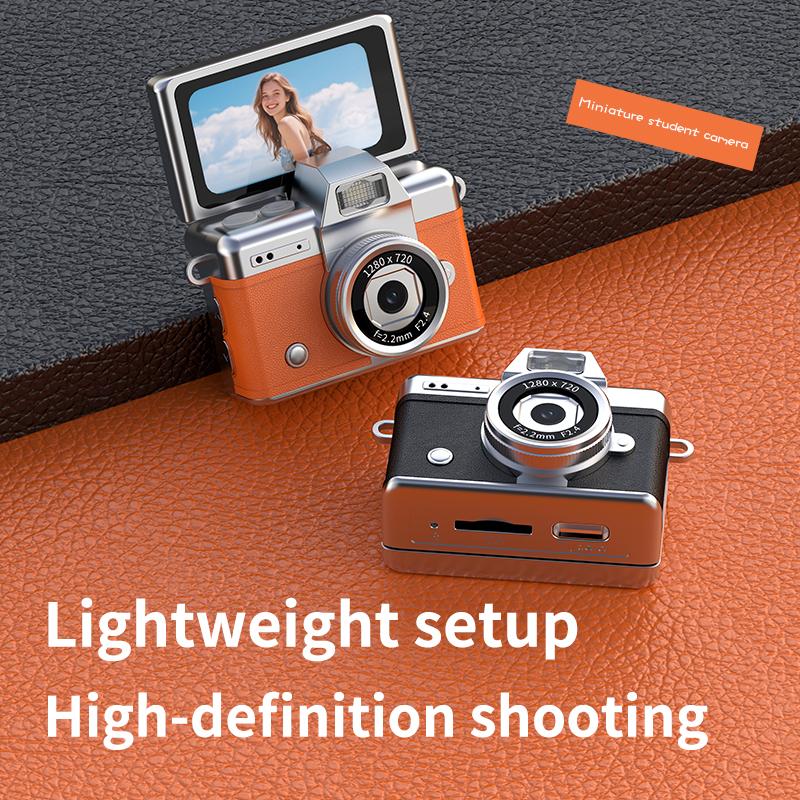 Mini Digital Camera with 1.47 in LCD Screen