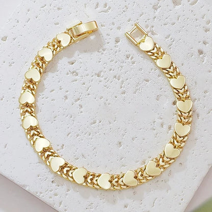 💛49% OFF! ✨Women’s Elegant Heart Link Bracelet – Delicate Charm, Timeless Design & Comfortable Fit 💝