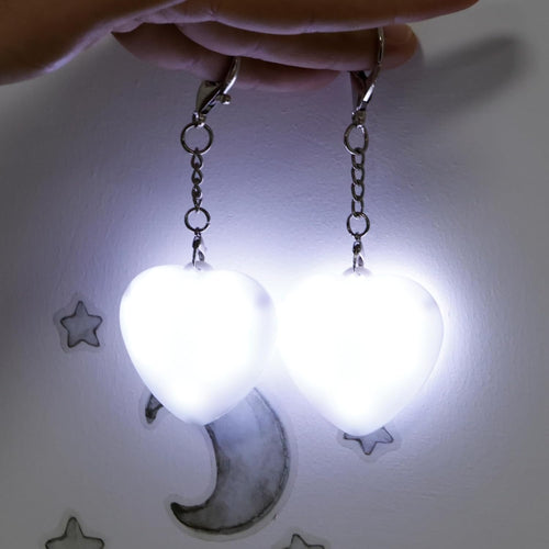 Heart-shaped Handbag Light – USB Rechargeable Touch-Sensitive Wallet Light