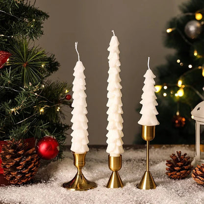 🎄 10-Inch Christmas Tree Candle – Add a Cozy Holiday Glow to Your Home! 🕯️🛒（Candlesticks not included）