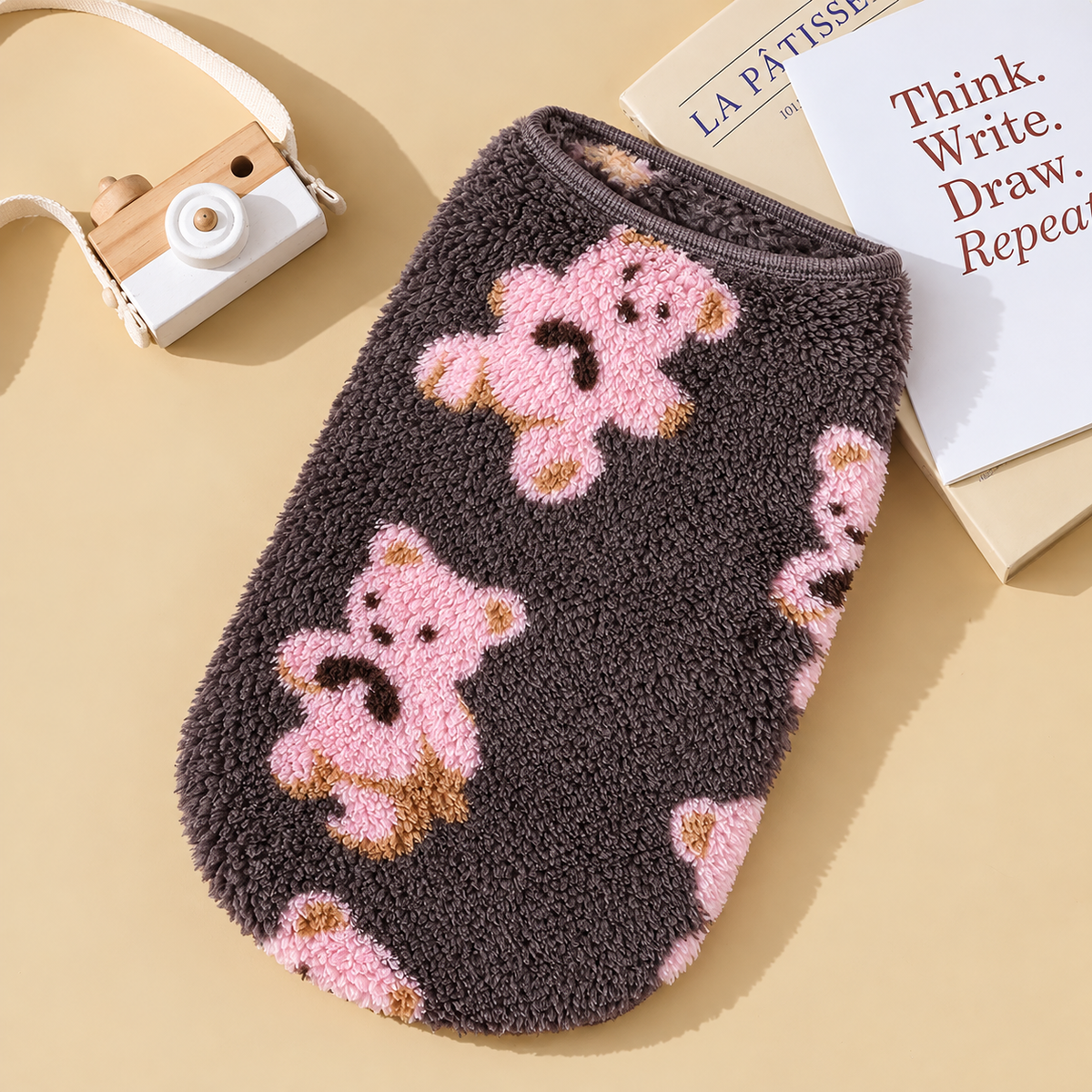 ⏳Time-Limited Special⏰ Plush Pet Vest – Warm, Cozy & Easy to Wear🐻