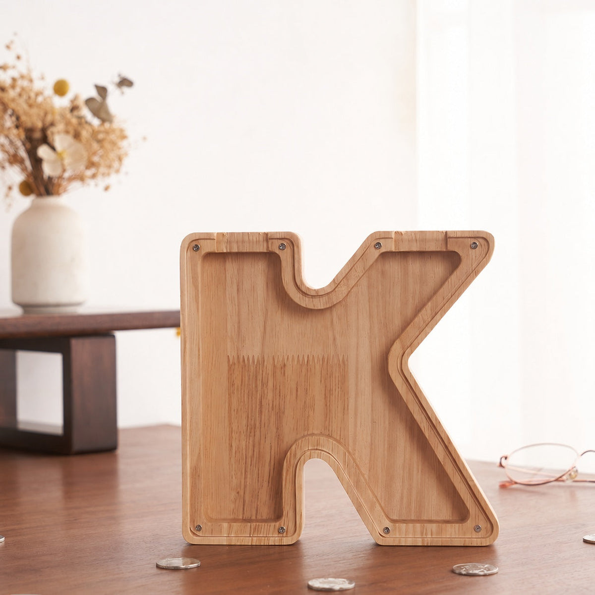 💛 Wooden Letter Piggy Bank – A Special Place for Their First Savings