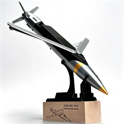 MK82 Sidewinder Bomb Model – 1:8 Scale Military Collectible