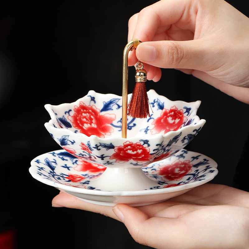 A Timeless Ceramic Tea Piece for the Discerning Tea Lover